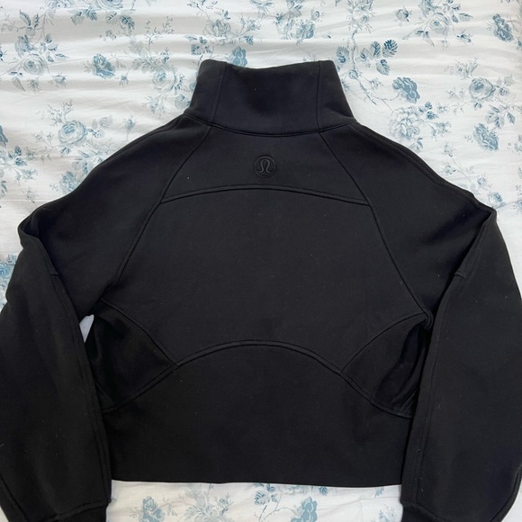 Black Lululemon Scuba Oversized Funnel Neck - XS / S - Picture 2 of 8